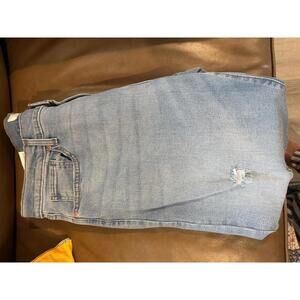 2 pairs - Levi's Women's Boyfriend Jeans NWT 30/10